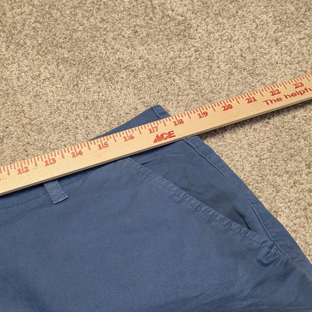Chubbies Chino Shorts Men's Blue Khaki Flat Front 5.5" Inseam Casual Size 35 - Picture 8 of 10